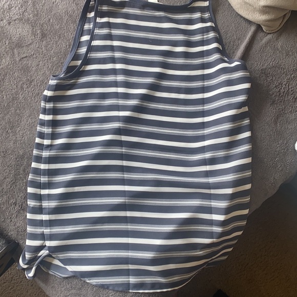 Dressy tank top - Picture 2 of 3